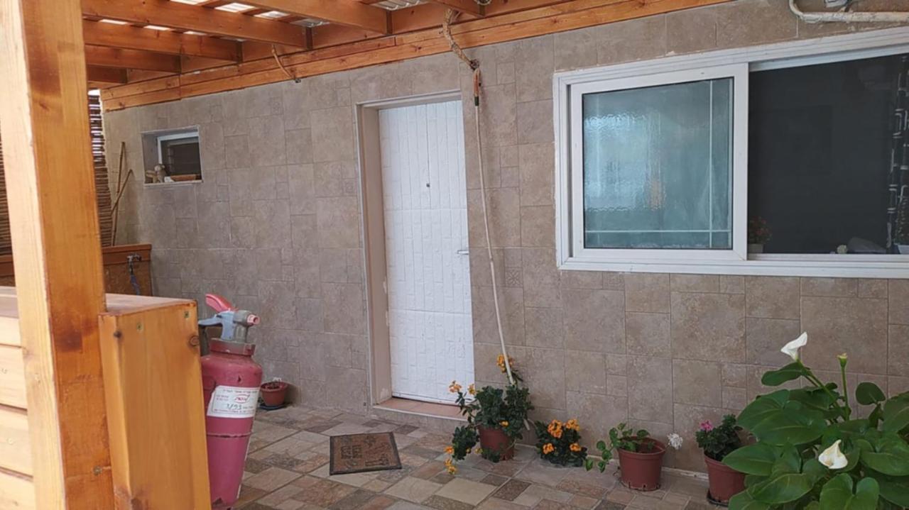 Naftali Albilia Qiryat Shemona Extérieur photo
